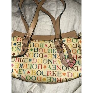 Dooney Bourke Women's Vintage Cream Handbag Pink Heart